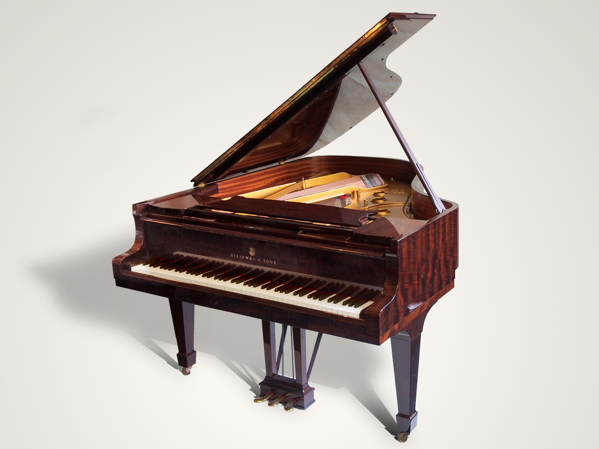 Steinway & Sons A Bader Ihr Ansprechpartner für Klaviere + Flügel in Hamburg